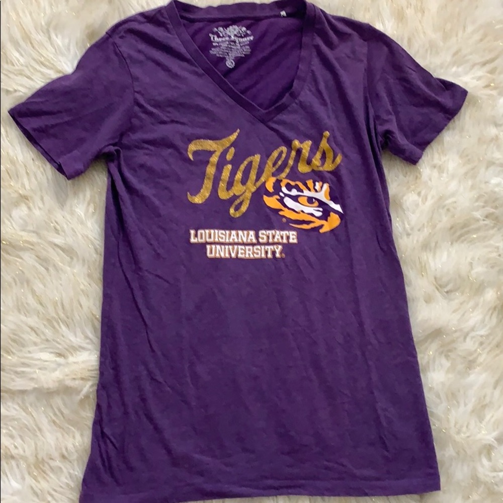 Gently used LSU Shirt - size xl